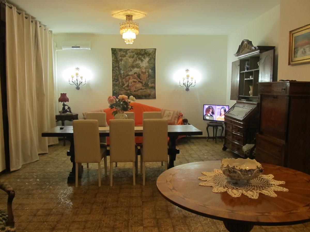 Welcome To My House Milano, Milan
